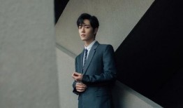 八卦爆料杨紫和肖战视频,杨紫肖战神秘视频曝光，幕后真相令人震惊！