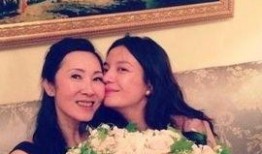 林宁卫衣发售爆料视频,时尚潮流，引爆街头风采