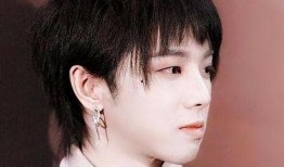 吃瓜八卦娱乐圈宋亚轩,娱乐圈的瓜田，他的成长与蜕变